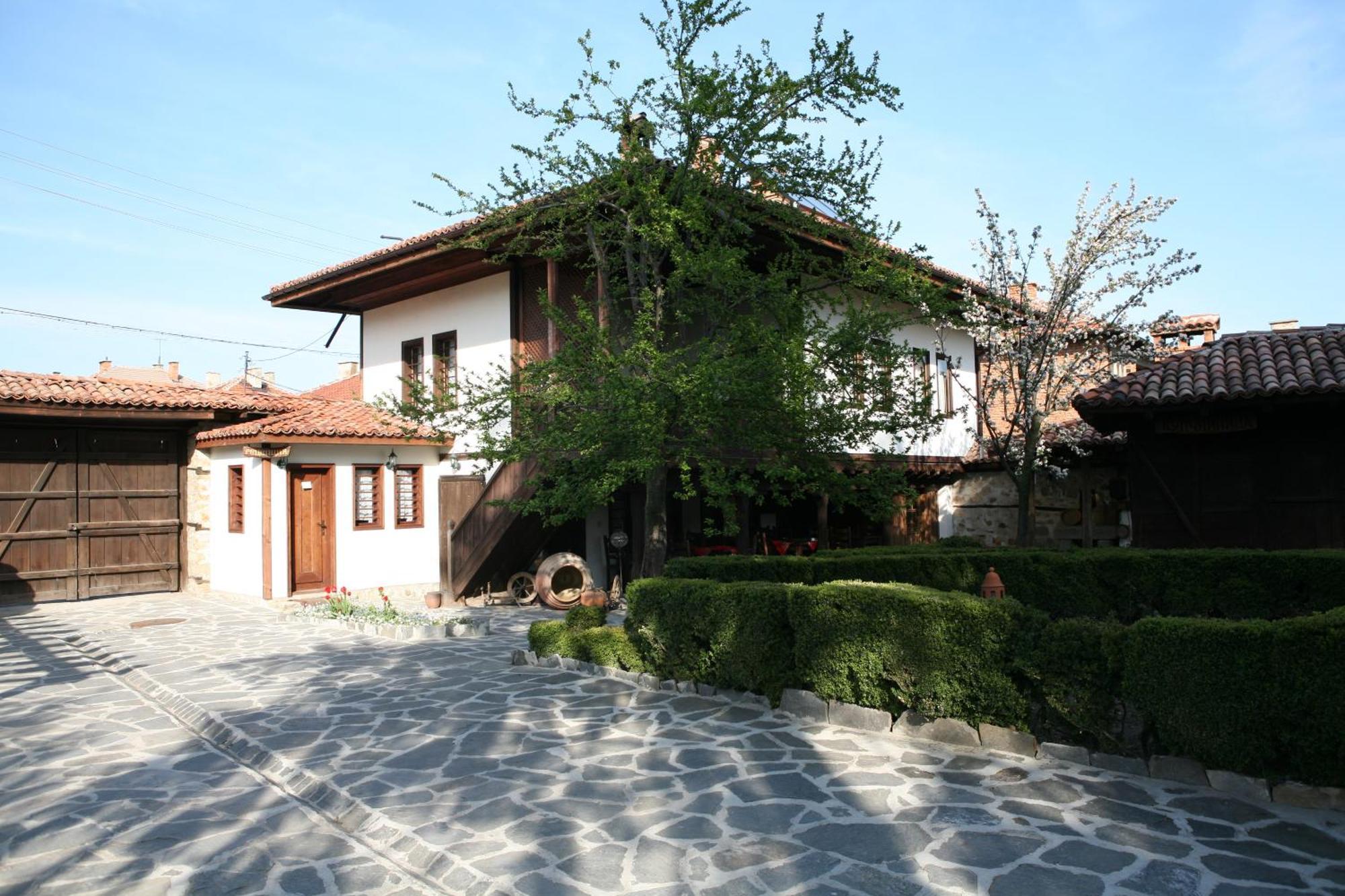 Djudjeva Kyshta Hotel Panagjurischte Exterior foto