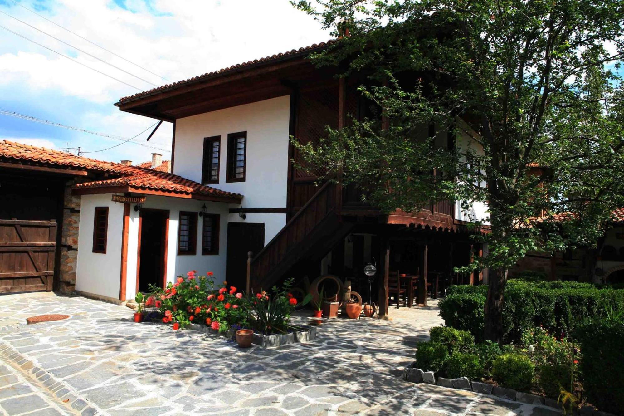 Djudjeva Kyshta Hotel Panagjurischte Exterior foto