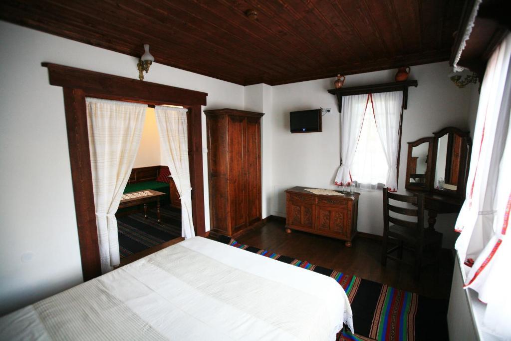 Djudjeva Kyshta Hotel Panagjurischte Exterior foto
