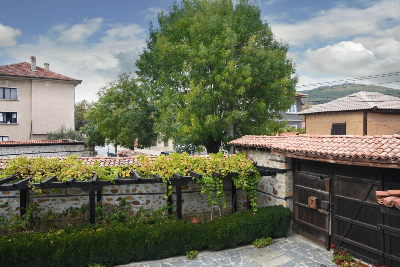 Djudjeva Kyshta Hotel Panagjurischte Exterior foto